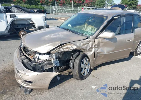 2002 Toyota Avalon Xl/Xls from USA, damaged, VIN 4T1BF28B02U265744